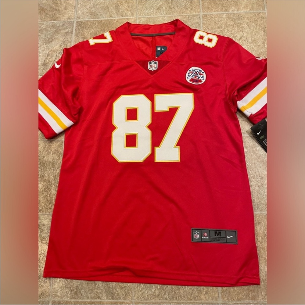 New with tags. Travis Kelce Nike Jersey. Size Medium